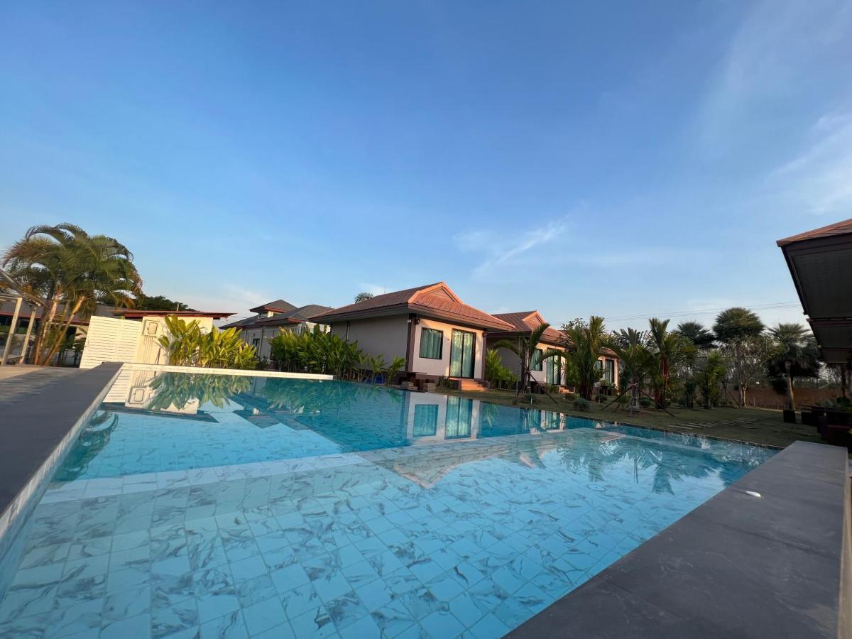 Tinna Resort Ban Nong Mai Ngam Dış mekan fotoğraf