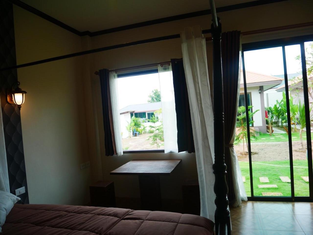 Tinna Resort Ban Nong Mai Ngam Dış mekan fotoğraf