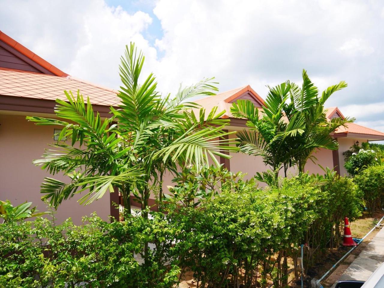 Tinna Resort Ban Nong Mai Ngam Dış mekan fotoğraf