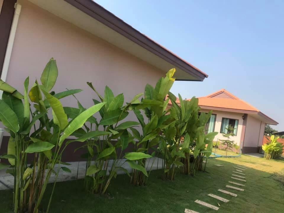 Tinna Resort Ban Nong Mai Ngam Dış mekan fotoğraf